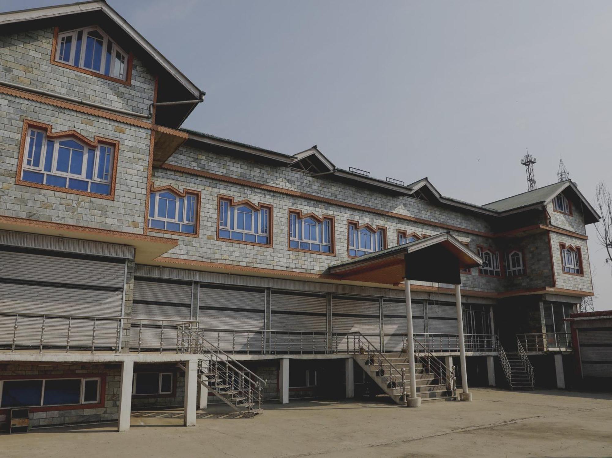 Capital O Sobo Central Srīnagar 外观 照片